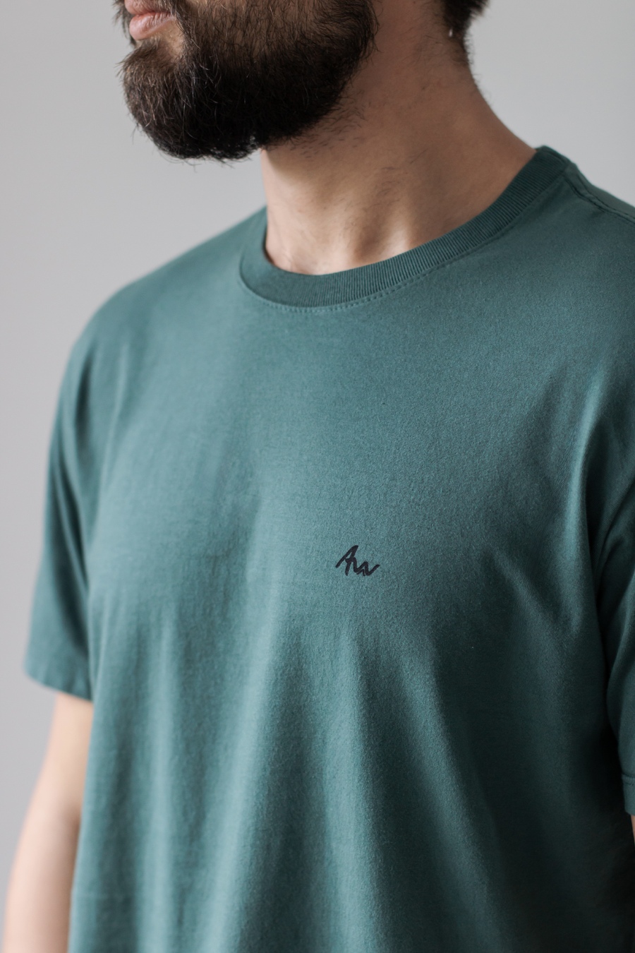 Camiseta 100% algodão Premium Verde Esmeralda