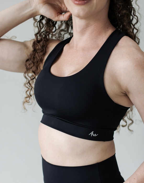 Top High Performance Ultra Black com bolso