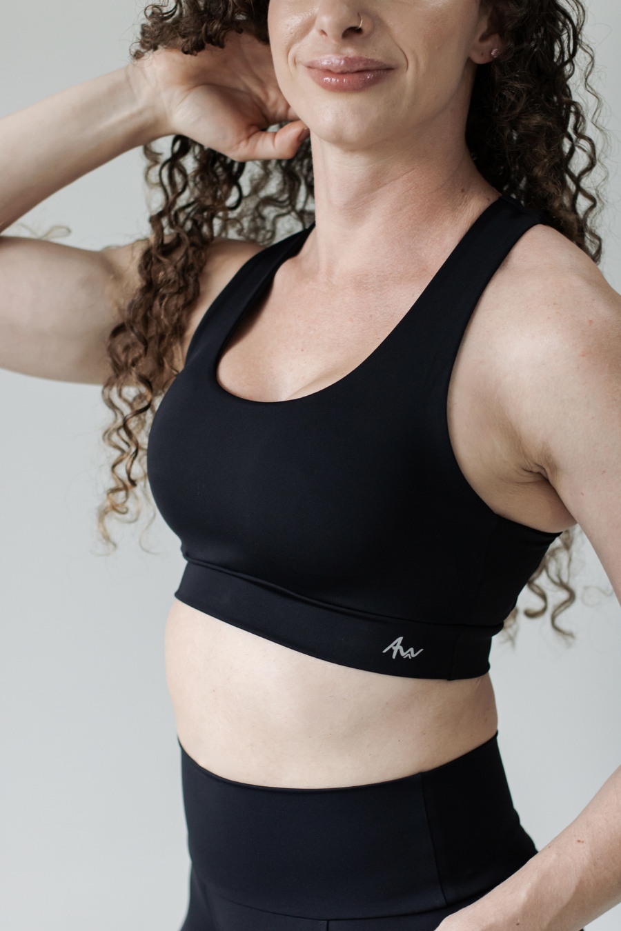 Top High Performance Ultra Black com bolso