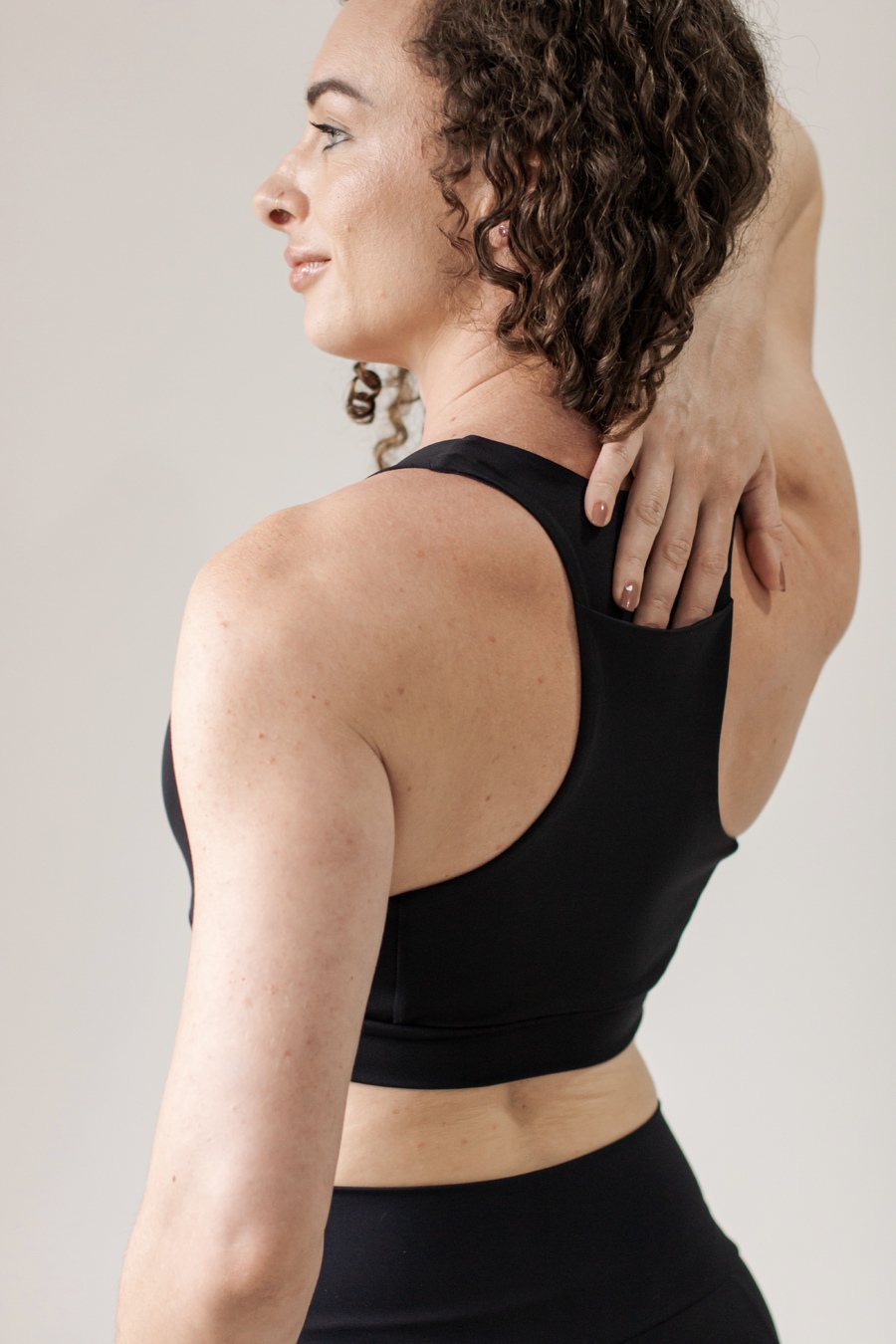 Top High Performance Ultra Black com bolso